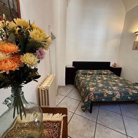 Mary Apt - Historical Residence- Лече Екстериор снимка