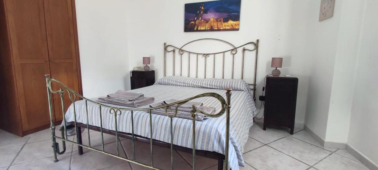 Mary Apt - Historical Residence- Лече Екстериор снимка