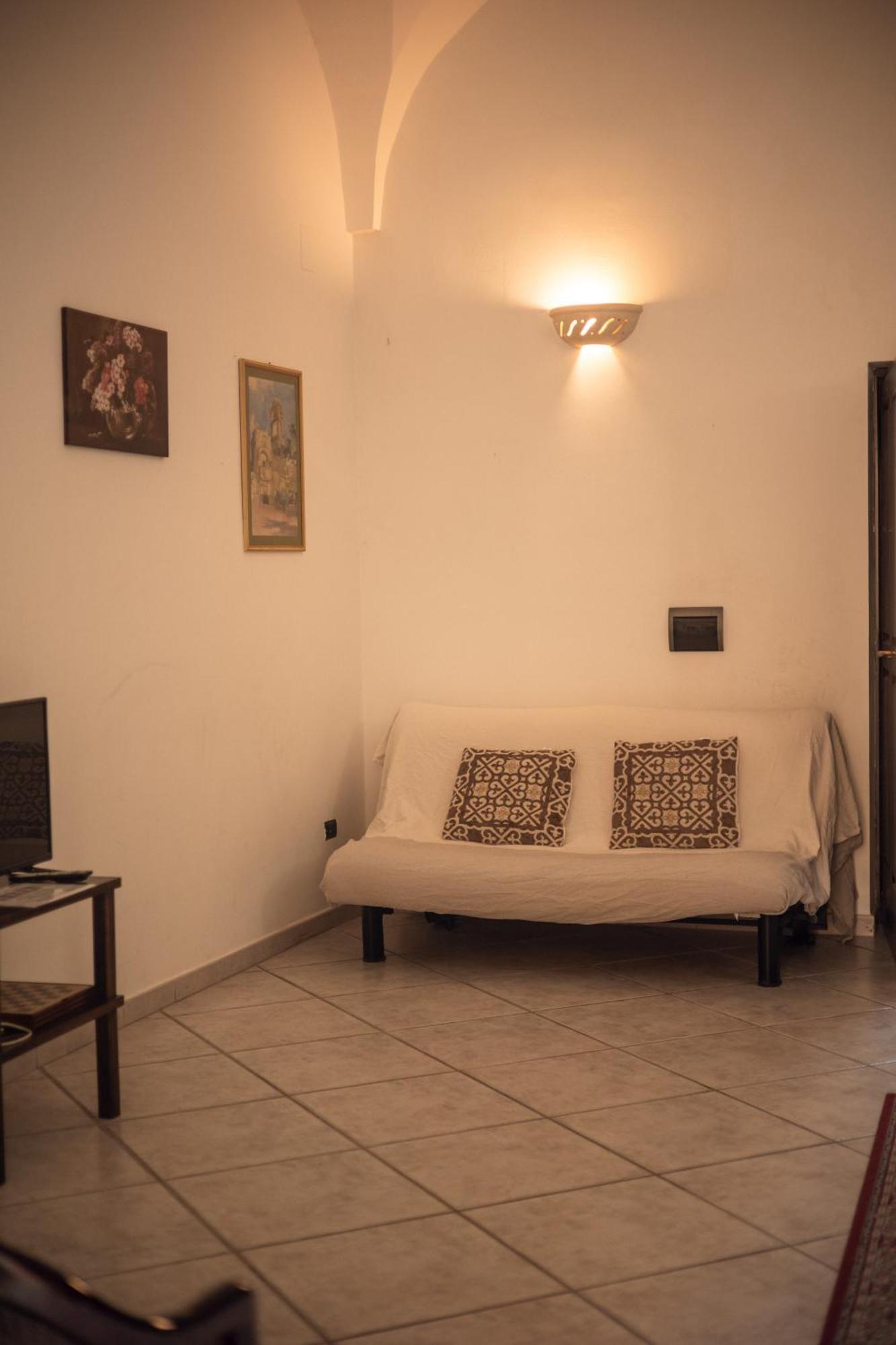 Mary Apt - Historical Residence- Лече Екстериор снимка