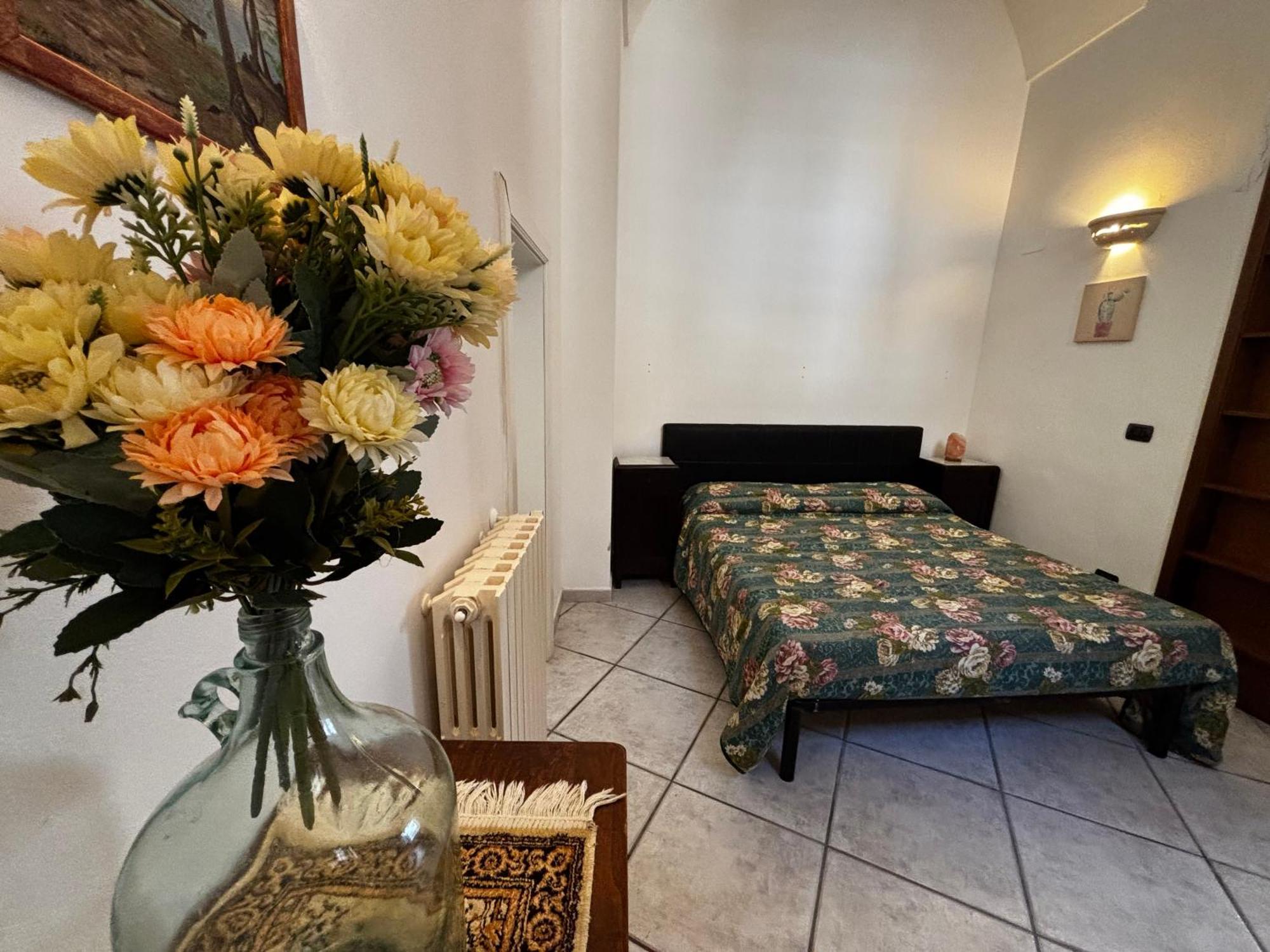 Mary Apt - Historical Residence- Лече Екстериор снимка